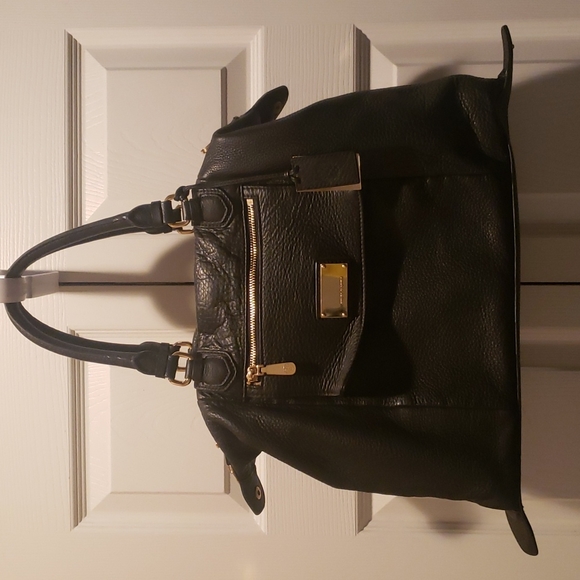 Vince Camuto Handbags - VINCE CAMUTO ladies genuine leather handbag